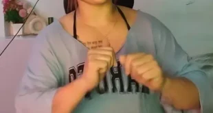 Youtuber Sdas Stripping Full Nude Masturbating with a Big Dildo Leaked Video