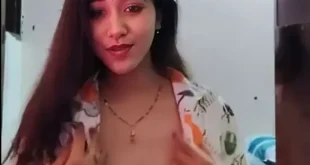 Desi Girl Goes Nude Fully Topless on Tango Live Teasing Her Boobs for All to See