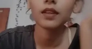 Desi Babe Live Nude Striptease Fingering Her Wet Pussy on Tango