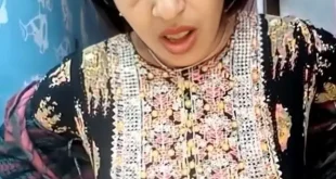 Dehati Bhabhi MMS Video Nude Tease with Boob Press and Ass Show