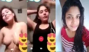 वीडियो कॉल पर लड़की ने पहना टॉप, दिखाएं बूब
