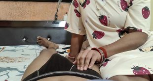 Desi couple has romantic sex at night, Indian Hindi porn