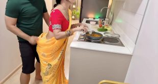 Indian Big Ass Wife is Really Horny while She Cooking