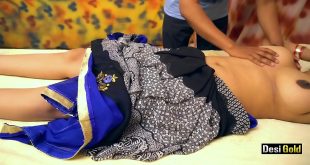 Real Indian Hot Bhabhi in Massage Parlour