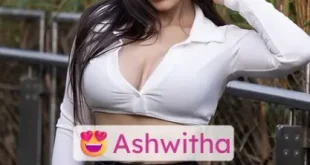 Ashwitha 2 Videos Strips Nude in Dubai Desert